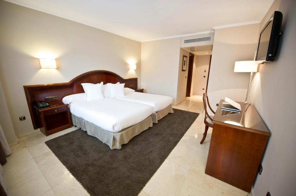 Hotel San Pedro Лангрео Номер фото
