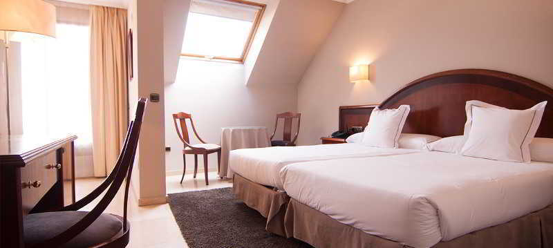 Hotel San Pedro Лангрео Экстерьер фото